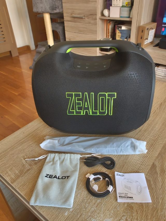 Altavoz Bluetooth Zealot Negro