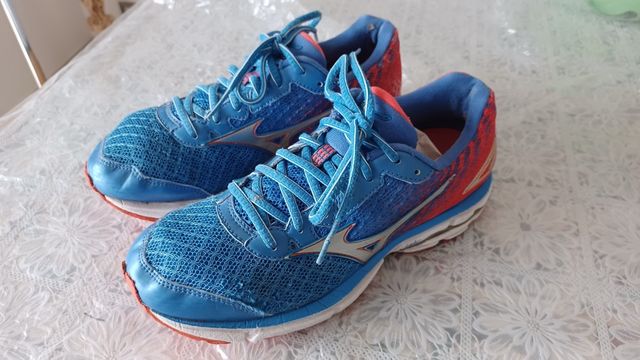 Scarpe Mizuno 38,5 Blu/Rosso
