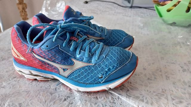 Scarpe Mizuno 38,5 Blu/Rosso