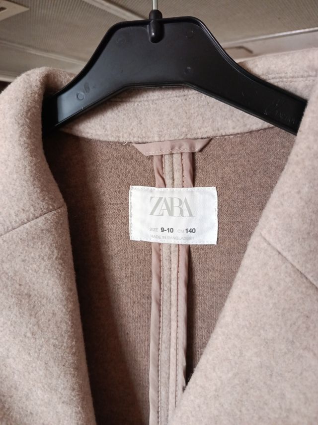 Abrigo niña Zara