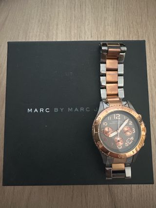 Reloj Marc Jacobs bicolor