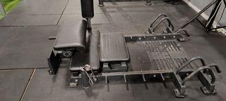 Pack Máquinas – Femoral Tumbado + Hip Thrust 
