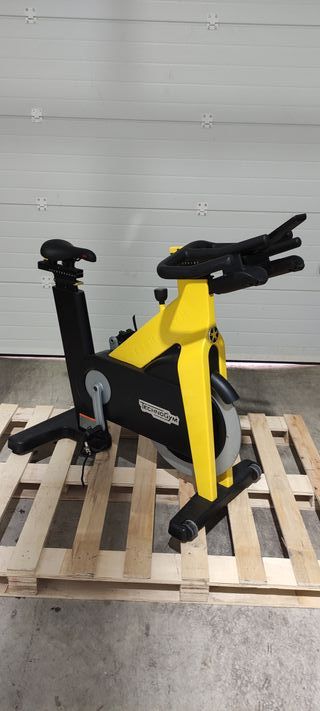 Bicicleta Spinning TECHNOGYM Alta Gama
