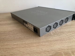 Cisco SG200-50P 50 Puertos Gigabit PoE Smart Switc