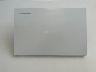 ASUS Chromebook Plus / i5-1235U / 16GB RAM DDR5