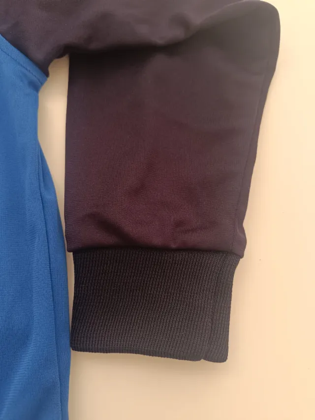 Chaqueta Deportiva Colegio Jesús María Talla 8