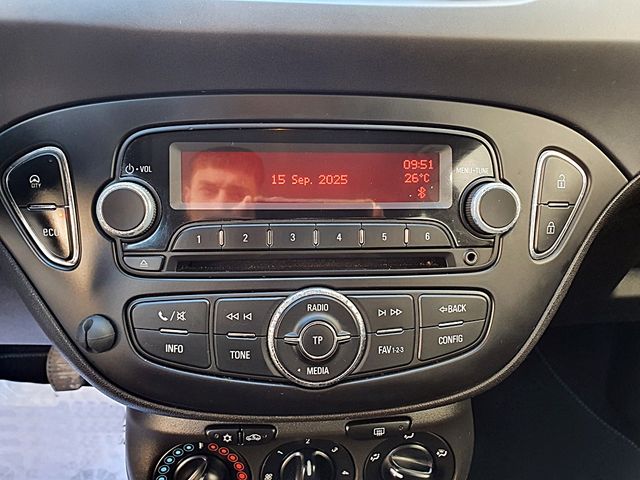 Opel Corsa, climatizador, bluetooth