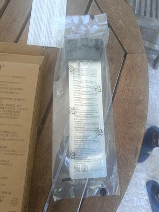 Cartucho Tinta Epson T11C1 Negro sin abrir plástic