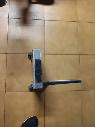 Caballete delantero ByAbe