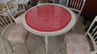 Mesa redonda cristal y 4 sillas comedor