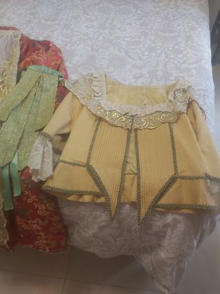 Traje de Fallera con Enaguas Talla 44
