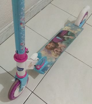 Patinete Frozen (No envío)