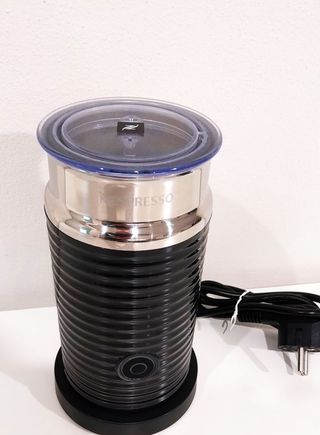 NESPRESSO AEROCCINO  Espumador eléctrico de lec