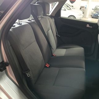 Ford Focus 1.6 100 CV. Con sólo 100.500 kms.