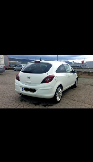 Opel Corsa 2012