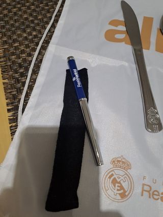 Lote Real Madrid: Bolsa, Cubiertos y Bolígrafos