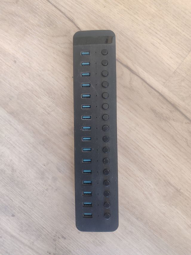 Hub Orico 16 Portas USB Preto