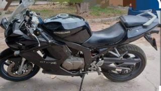 Hyosung GT250R Negra