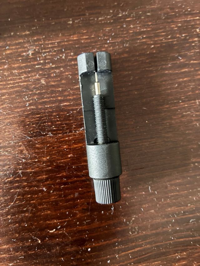 Reloj Poedagar Plateado y Blanco Nuevo