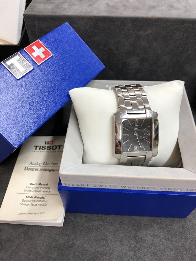 Reloj Tissot Plateado