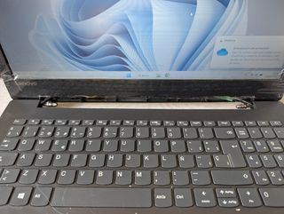 Portátil Lenovo Negro