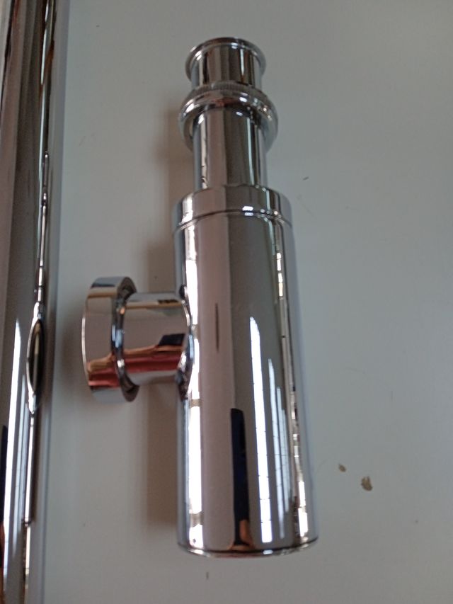 CH051 - Sifón lavabo cromo
