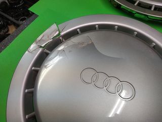 Set 4 Borchie Audi 80 1990