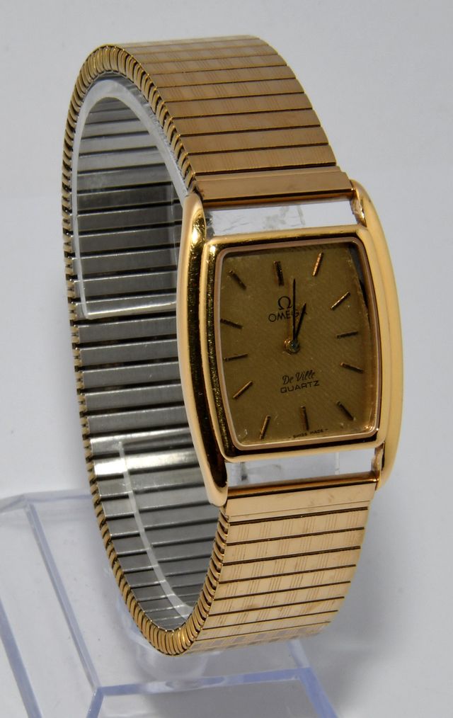 Omega 1365 Quartz DORADO