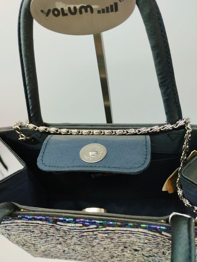 Bolso de mano con diseño de zigzag