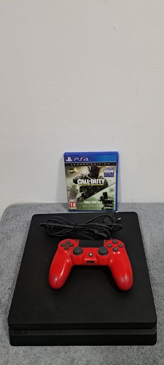 PS4 Slim CUH-2016A Negra + Mando Rojo