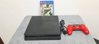 PS4 Slim CUH-2016A Negra + Mando Rojo