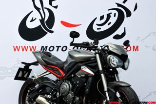TRIUMPH STREET TRIPLE 765 RS