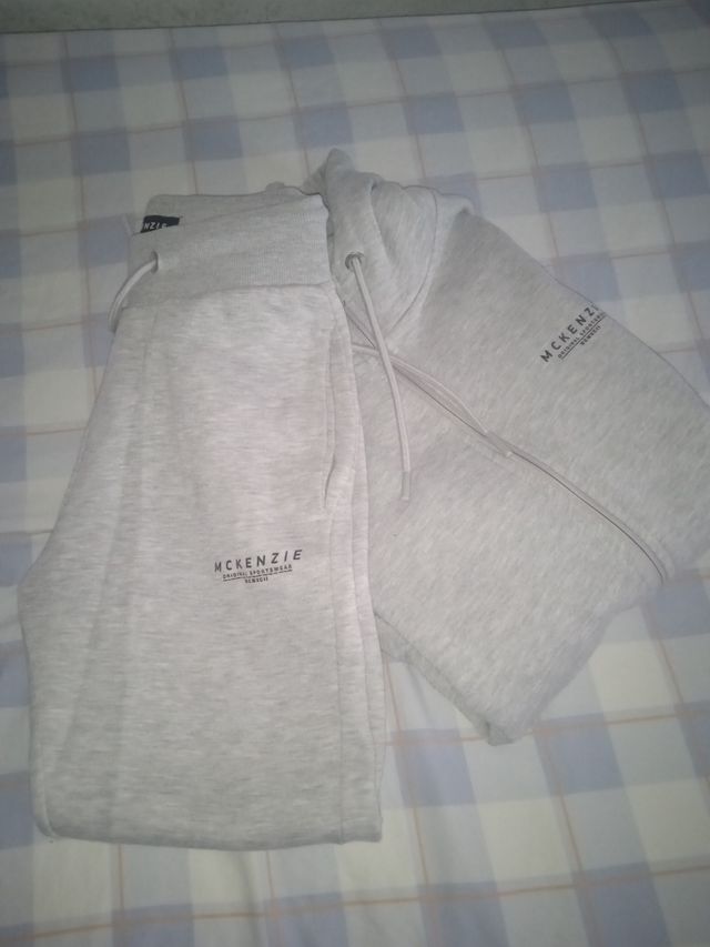 Conjunto chándal McKenzie gris (Negociable)