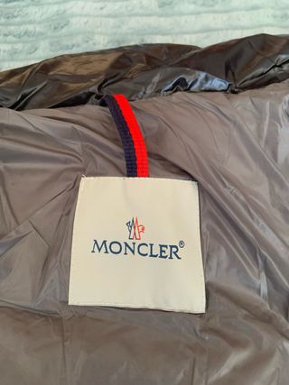 Moncler (Abrigo,Pufer,Jacket)
