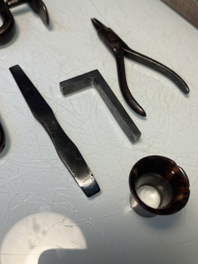 Herramientas antiguas de joyero