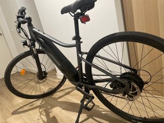 Bicicleta Eléctrica Urbana Negra