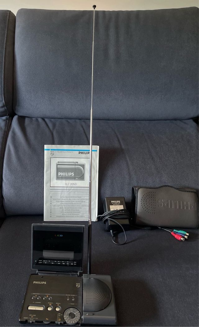 TV Portátil LCD con Radio Philips 3LC2050
