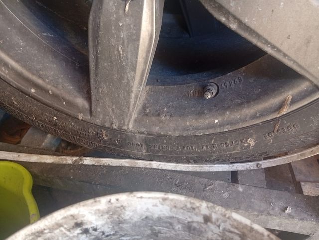 Llantas BMW X2 neum. invierno(precio negociable)