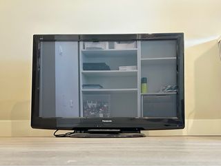 TV Panasonic 40” full HD con mando