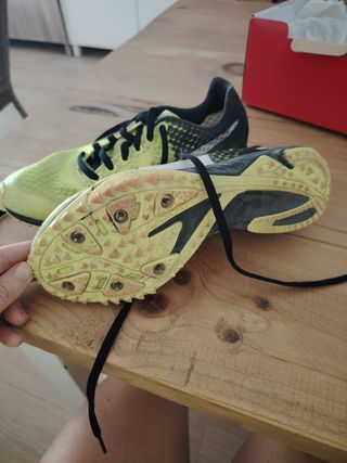 Bambas atletismo Puma clavos T38