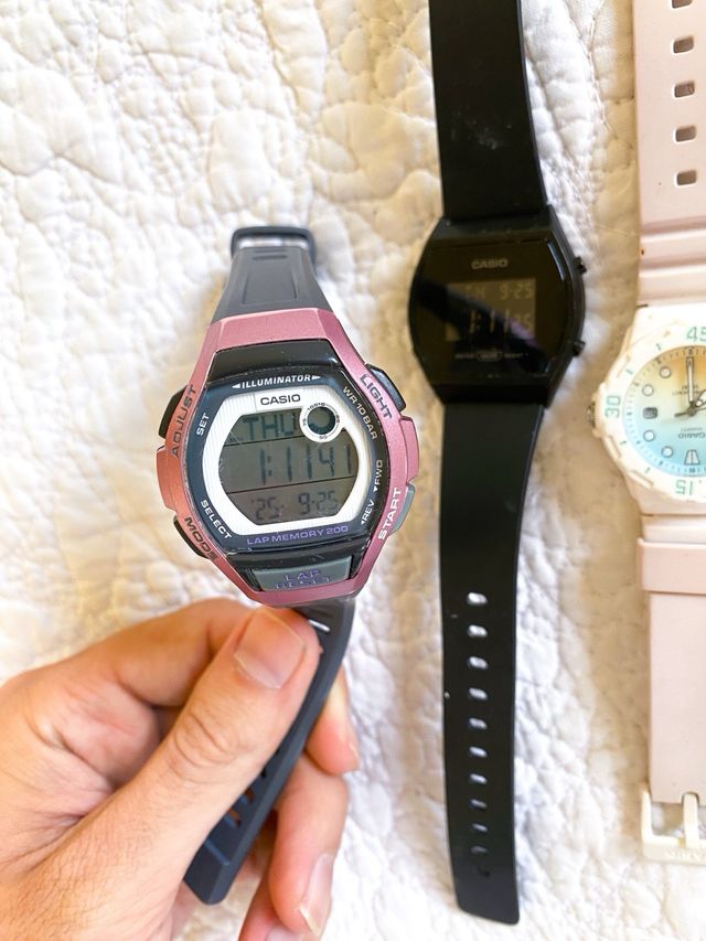 Lot 22 Orologi Casio