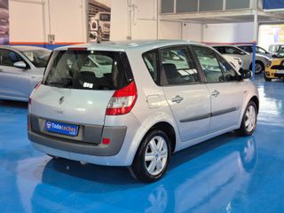 Renault Scénic CONFORT AUTHENTIQUE 1.5DCI100