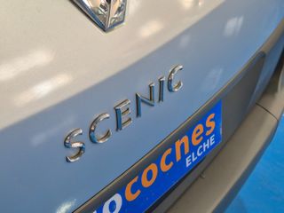 Renault Scénic CONFORT AUTHENTIQUE 1.5DCI100