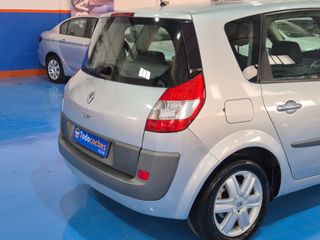 Renault Scénic CONFORT AUTHENTIQUE 1.5DCI100