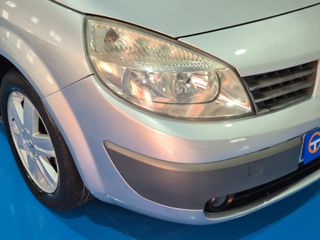 Renault Scénic CONFORT AUTHENTIQUE 1.5DCI100
