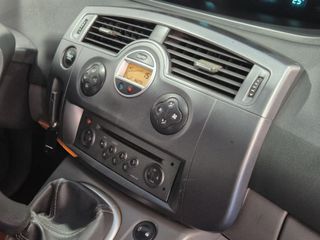 Renault Scénic CONFORT AUTHENTIQUE 1.5DCI100
