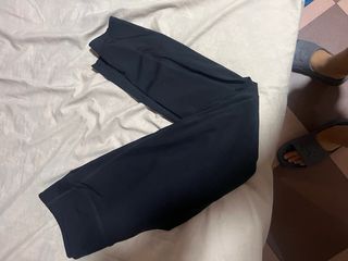 Ropa deportiva mujer azul y rosa