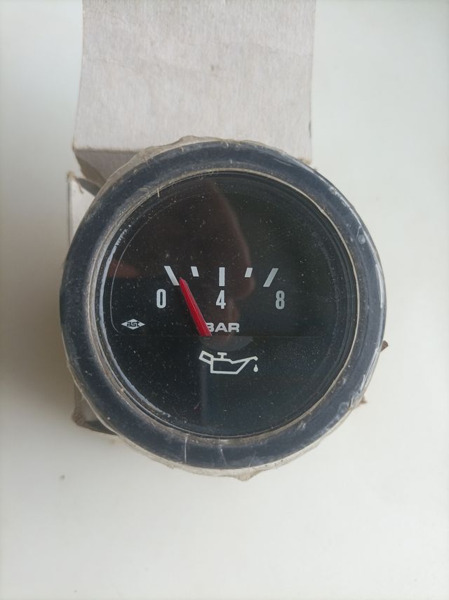Manómetro de presión de aceite
