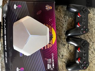 Consola GAME-BOX 3D 4K está sin tarjeta
