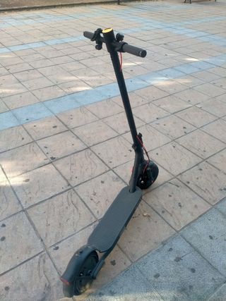 Patinete Eléctrico Negro